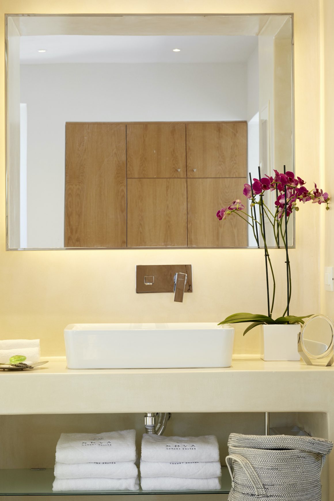 Superior Suite with Outdoor hot tub